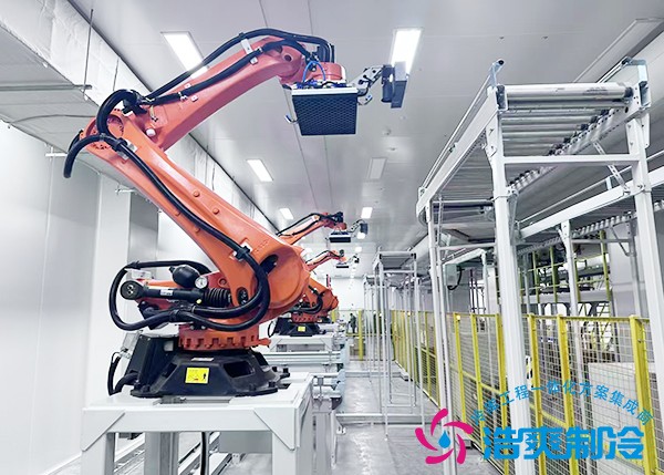 Automated pharmaceutical storage equipment robot